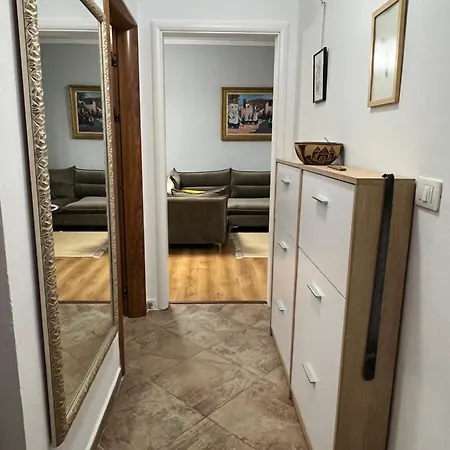 Misus City Center Apartament